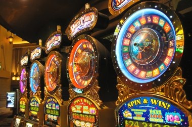 nusantara88 slot baccarat betting interface on mobile phone showing card values and payout odds